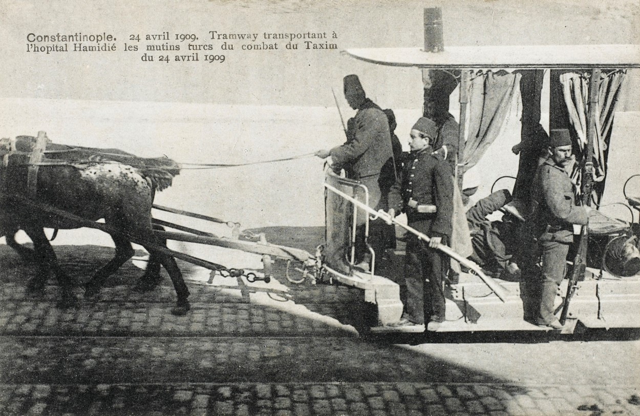 Cum a arătat primul tramvai din lume. Lucruri mai puțin știute despre acest mijloc de transport GALERIE FOTO