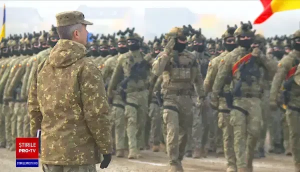 Pregătiri intense pentru parada de 1 Decembrie. Peste 1.500 de militari vor defila pe sub Arcul de Triumf