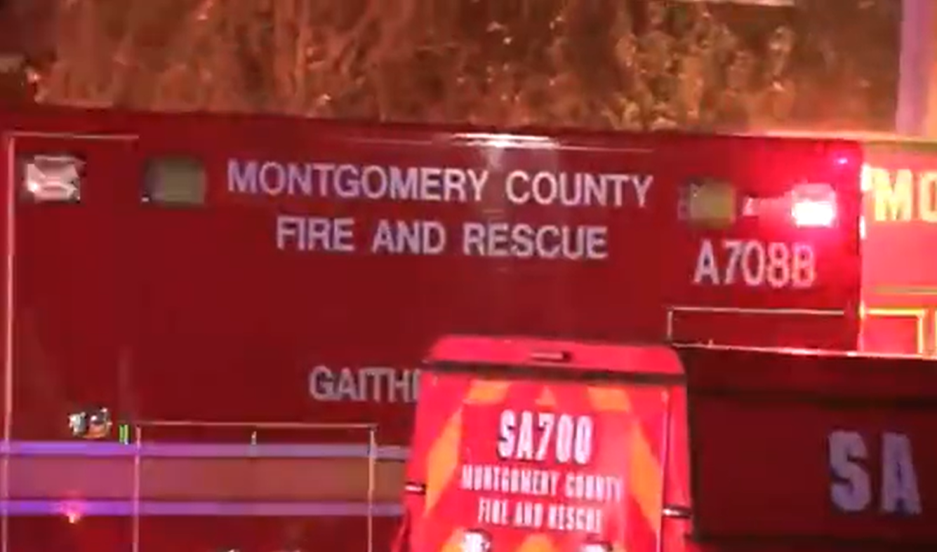 Avion de mici dimensiuni, prăbușit în apropiere de Washington: Întreruperi masive de curent în urma accidentului aviatic