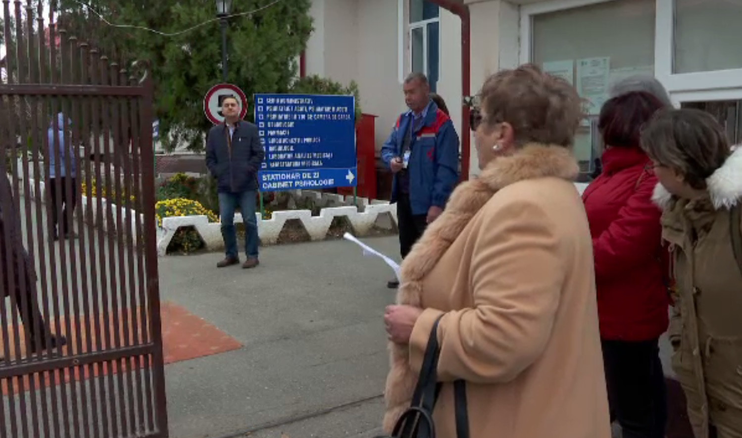 Protest al angajaților Spitalului de Psihiatrie din Săpoca. Ce nemulțumiri au oamenii față de conducere