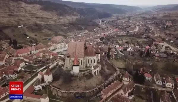 Colinele Transilvaniei, a patra destinație ecoturistică certificată. Turiștii străini sunt fermecați de satele din regiune