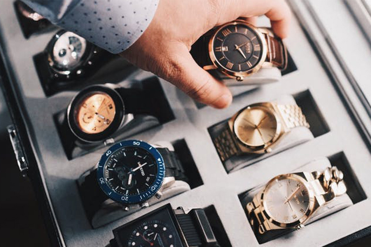 (P) Care sunt cele mai populare modele de brățări pentru femei?