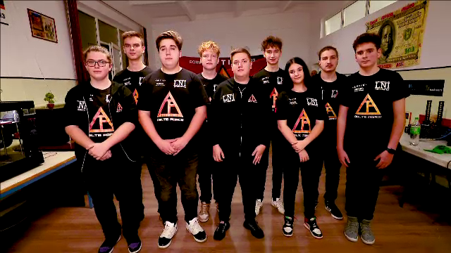 O echipă de români a cucerit locul întâi la campionatul mondial de robotică. Cum au intrat în istorie elevii din Arad