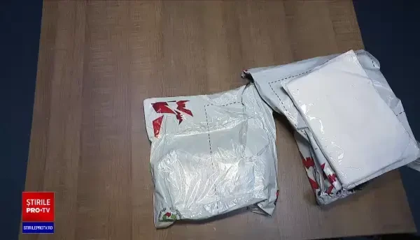 Comisia Europeană cere folosirea ambalajelor reutilizabile la livrări. Tone de ambalaje ajung la gunoi, de sărbători