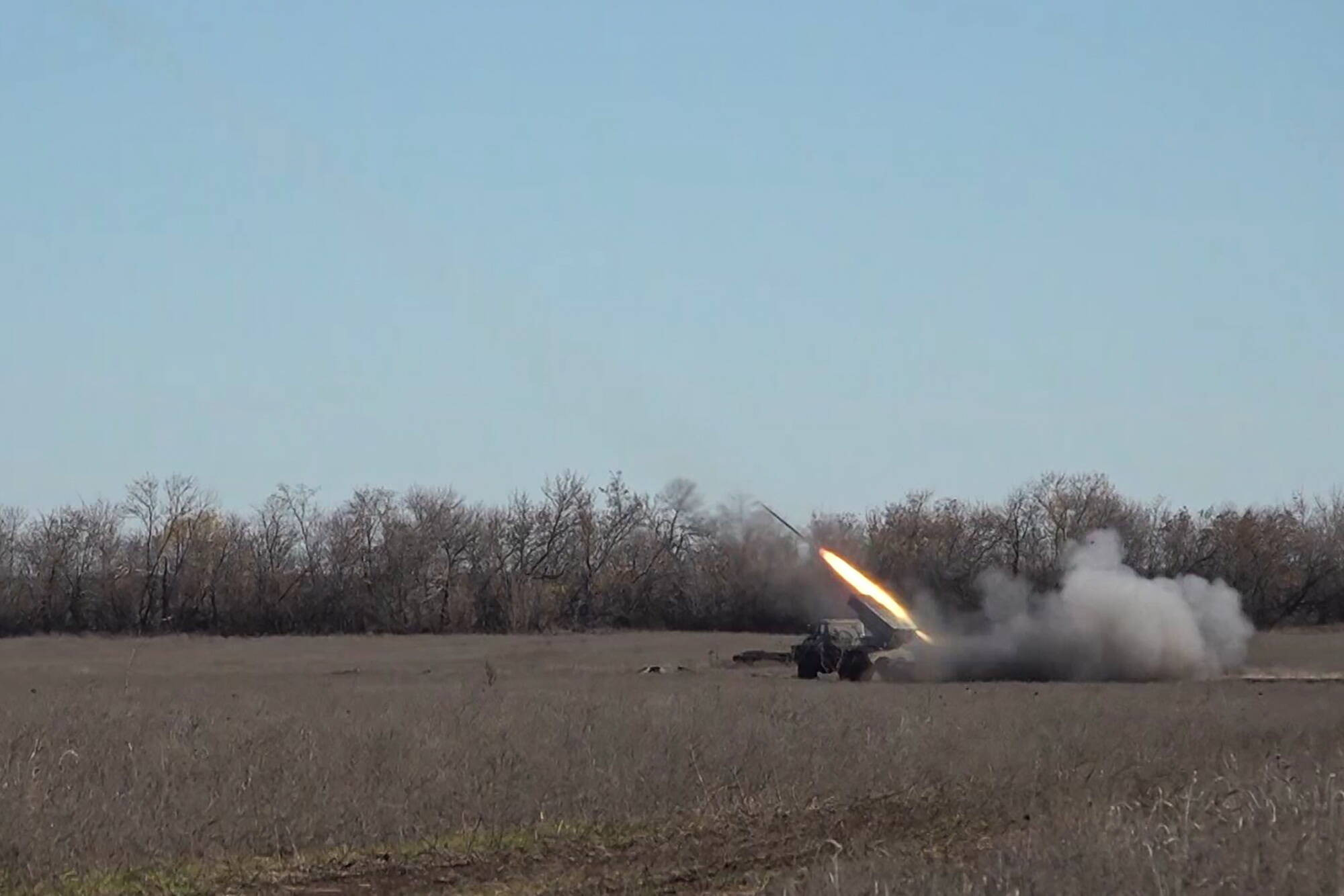 Armata americană a confiscat un convoi de arme plecat din Iran pentru Yemen