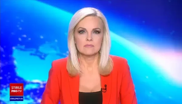 Ambulanţă aflată în misiune, implicată într-un accident rutier în Gorj. Asistenta este grav rănită