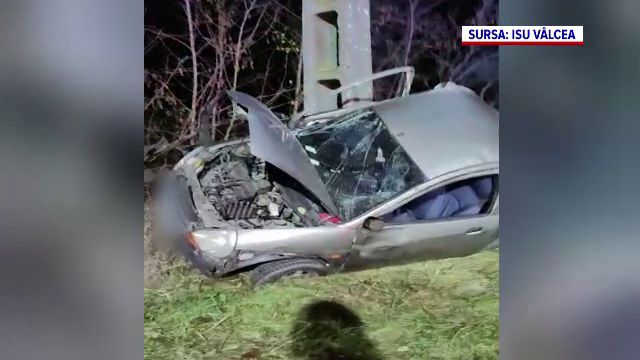 Un adolescent de 16 ani a murit și alți doi au fost răniți într-un accident rutier. Băieții mergeau cu viteză mare în Vâlcea