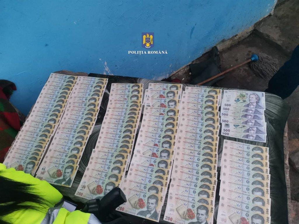 Femeia cu două fete care a jefuit binefăcătoarea ce le-a adăpostit de frig. Cât au recuperat polițiștii din 44.000 de lei