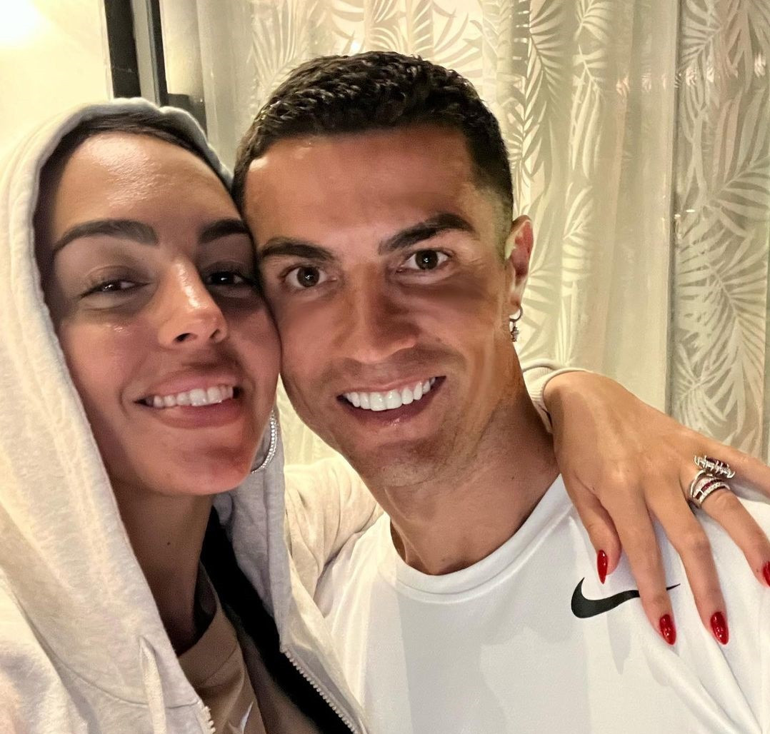 Georgina l-a răsfățat pe Cristiano Ronaldo de Crăciun. Modelul i-a cumpărat un cadou extravagant VIDEO