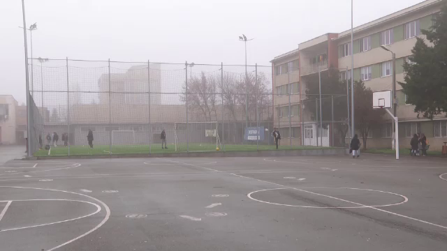 Accesul pe terenurile de sport ale școlilor ar putea deveni gratuit pentru cei care vor să facă mișcare. Măsura luată la Iași