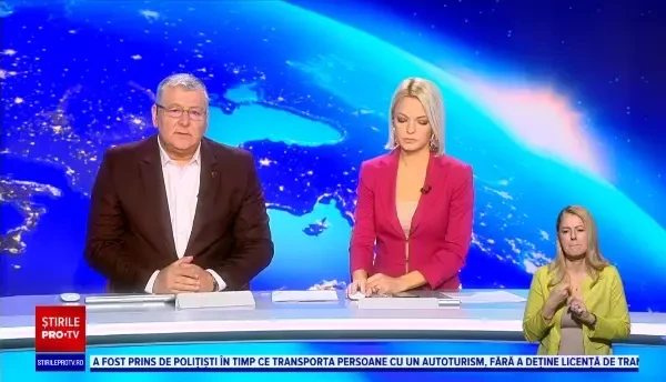 Colindători în straie populare, în trenul dintre Oradea și Cluj-Napoca. Reacția călătorilor