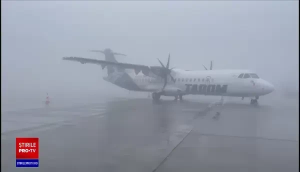 Vreme rea în nordul și sudul țării. La Iași au fost anulate zboruri, iar Bucureștiul este acoperit de ceață