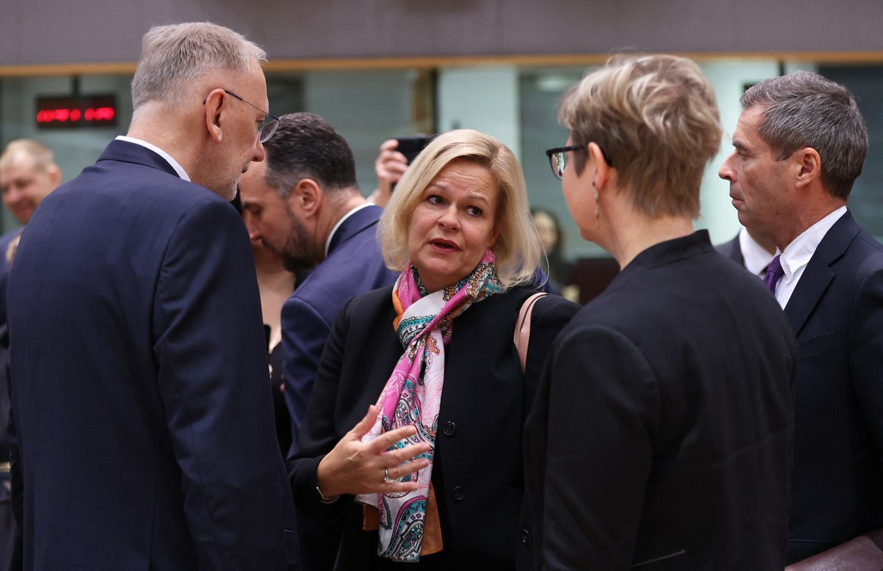 Schengen: Cum ar fi încercat Germania să convingă Austria să își schimbe votul în favoarea României. Amenințarea Berlinului