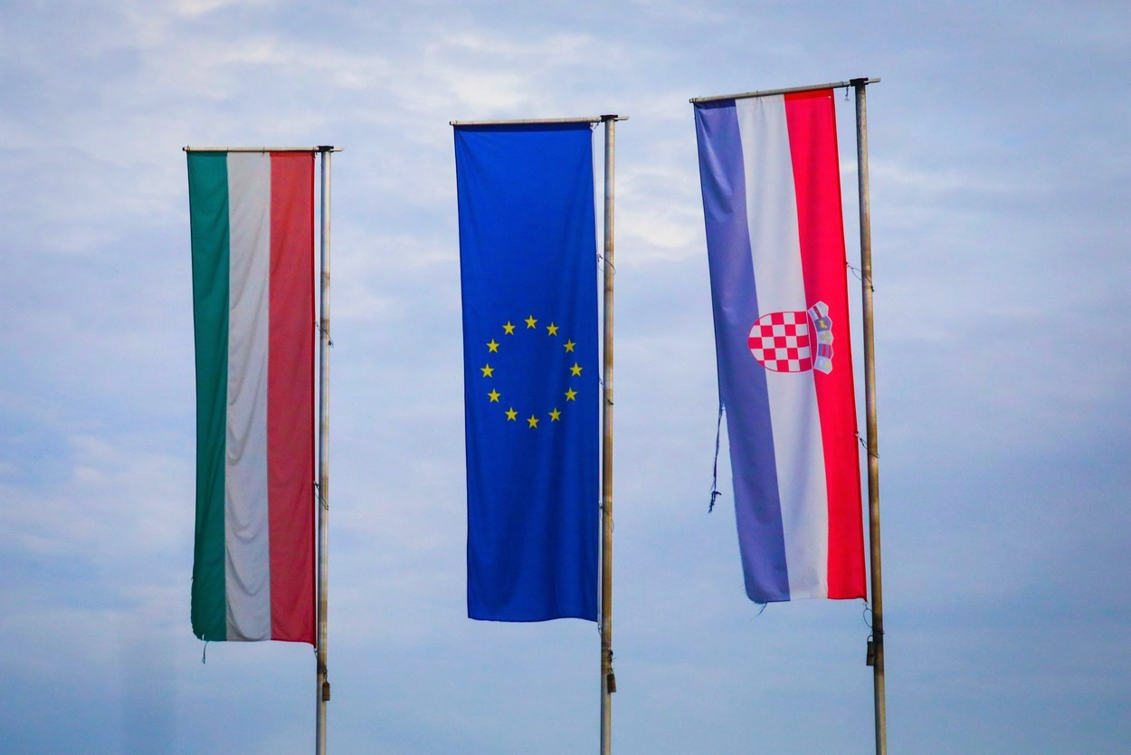 Schengen: Controalele la frontiera ungaro-croată vor fi desfiinţate din ianuarie. Ungaria, mesaj pentru România și Bulgaria