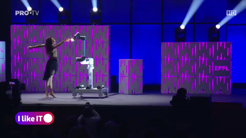 ILikeIT. Arta creată de roboți. Inteligența artificială se inspiră de pe internet