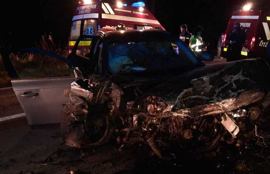 Opt persoane, implicate într-un accident lângă Timișoara. Patru copii și doi adulți au ajuns la spital FOTO