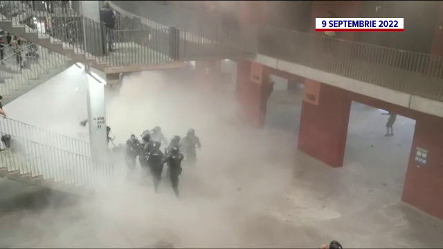 Șapte membri ai galeriei „Peluza Sud CSA Steaua", reținuți în urma scandalului de la meciul cu Dinamo