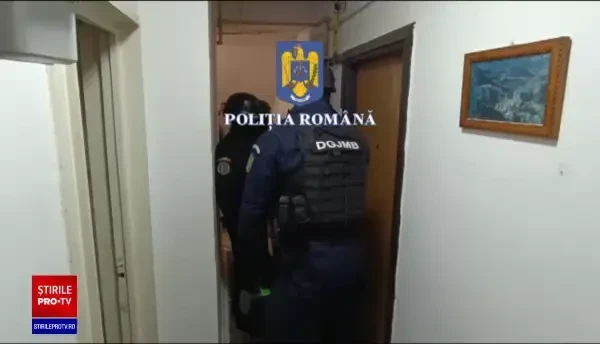 Șapte membri ai galeriei „Peluza Sud CSA Steaua", reținuți în urma scandalului de la meciul cu Dinamo