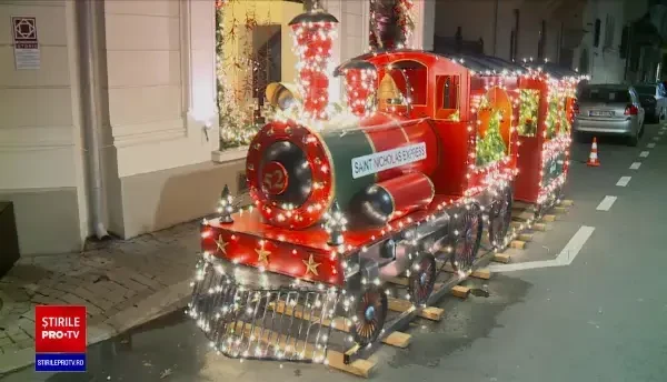 Clădirile marcante ale Bucureștiului, decorate de designeri internaționali, pentru Crăciun