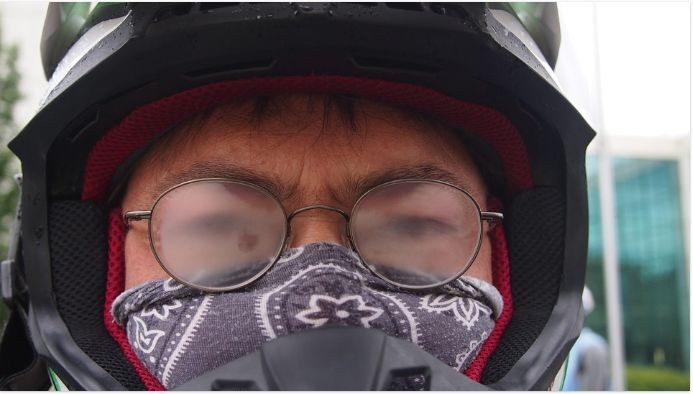 S-au inventat ochelarii care nu se aburesc niciodată