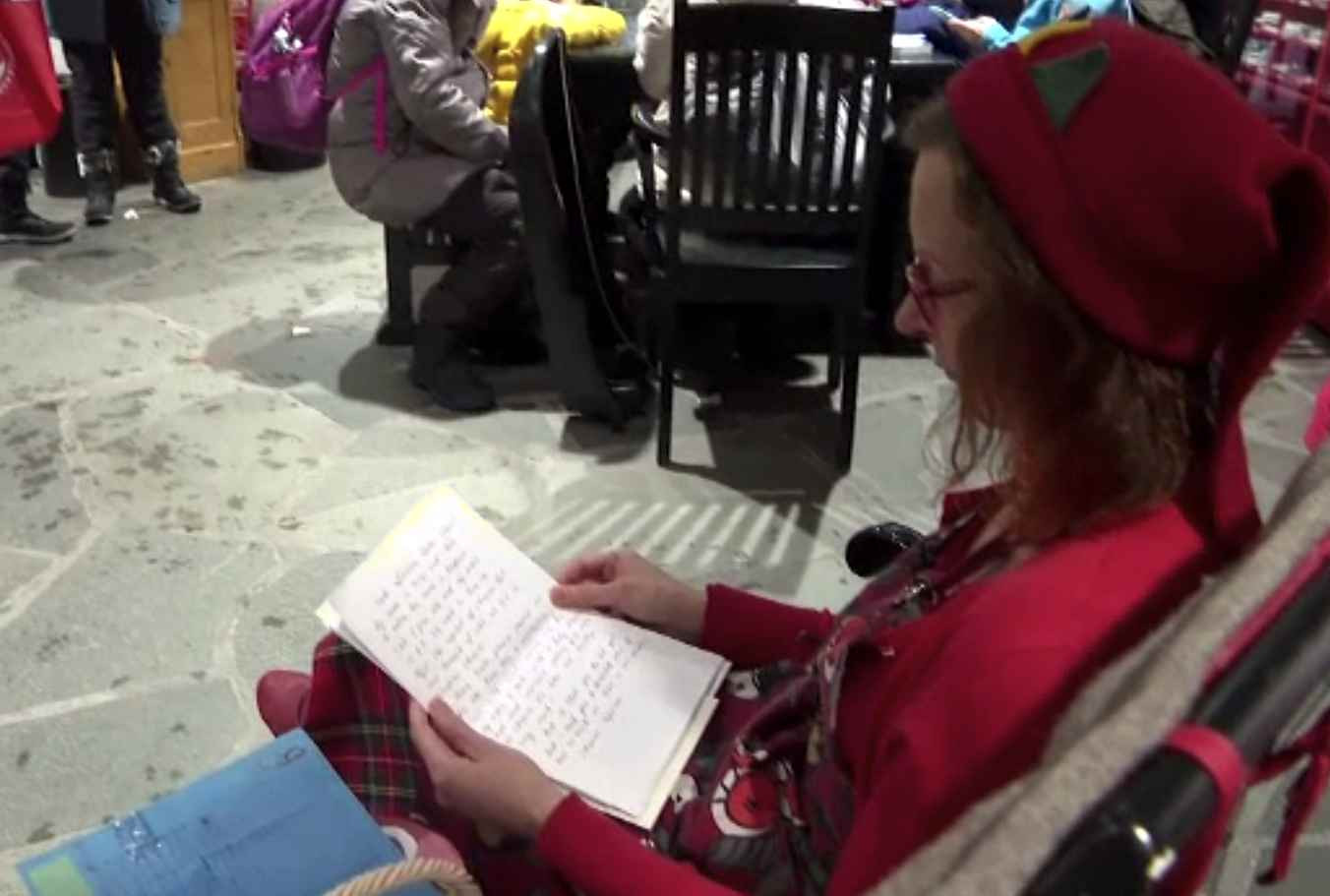 Scrisorile lui Moș Crăciun. Copiii își doresc pace în loc de cadouri