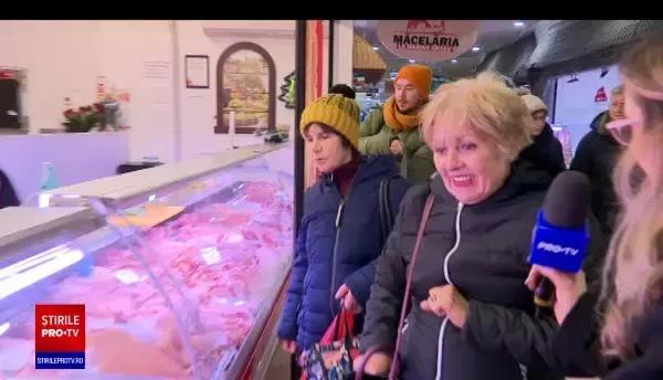 Românii au luat cu asalt magazinele și piețele pentru ultimele cumpărături înainte de Crăciun. Ce pun pe masă în acest an
