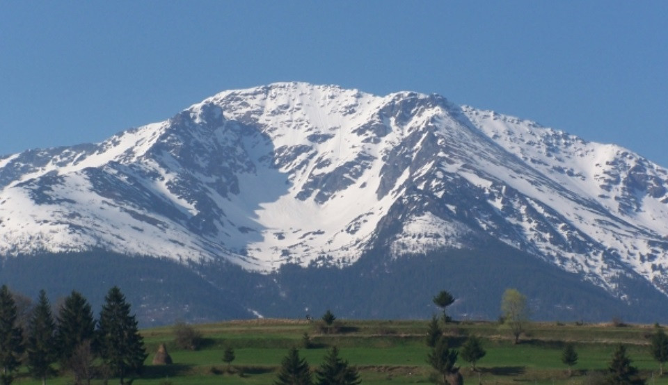 Cum arată Munții Rodnei văzuți din spațiu. FOTO