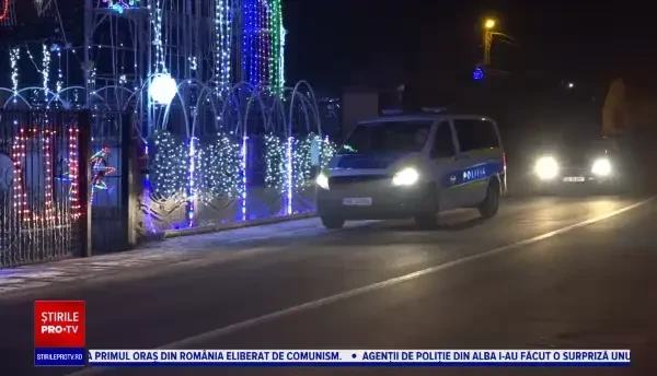 Polițiștii din Alba i-au făcut o surpriză unui elev de 15 ani. Moș Crăciun a venit cu girofar