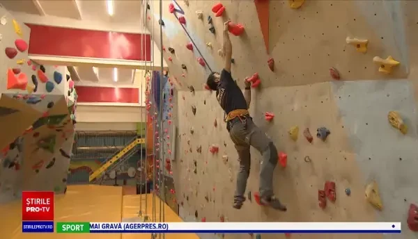Doi români nevăzători au reușit să escaladeze cel mai înalt vârf din America de Sud. Cine sunt cei doi sportivi