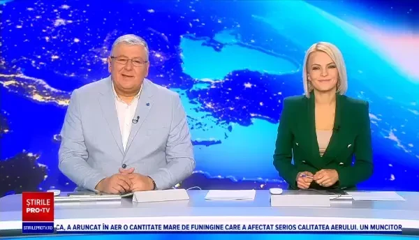 Supriză în prag de sărbători pentru câțiva elevi din Alba Iulia. Moșul i-a surprins chiar în timpul orelor