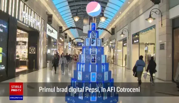 (P) Primul brad digital Pepsi, în AFI Cotroceni