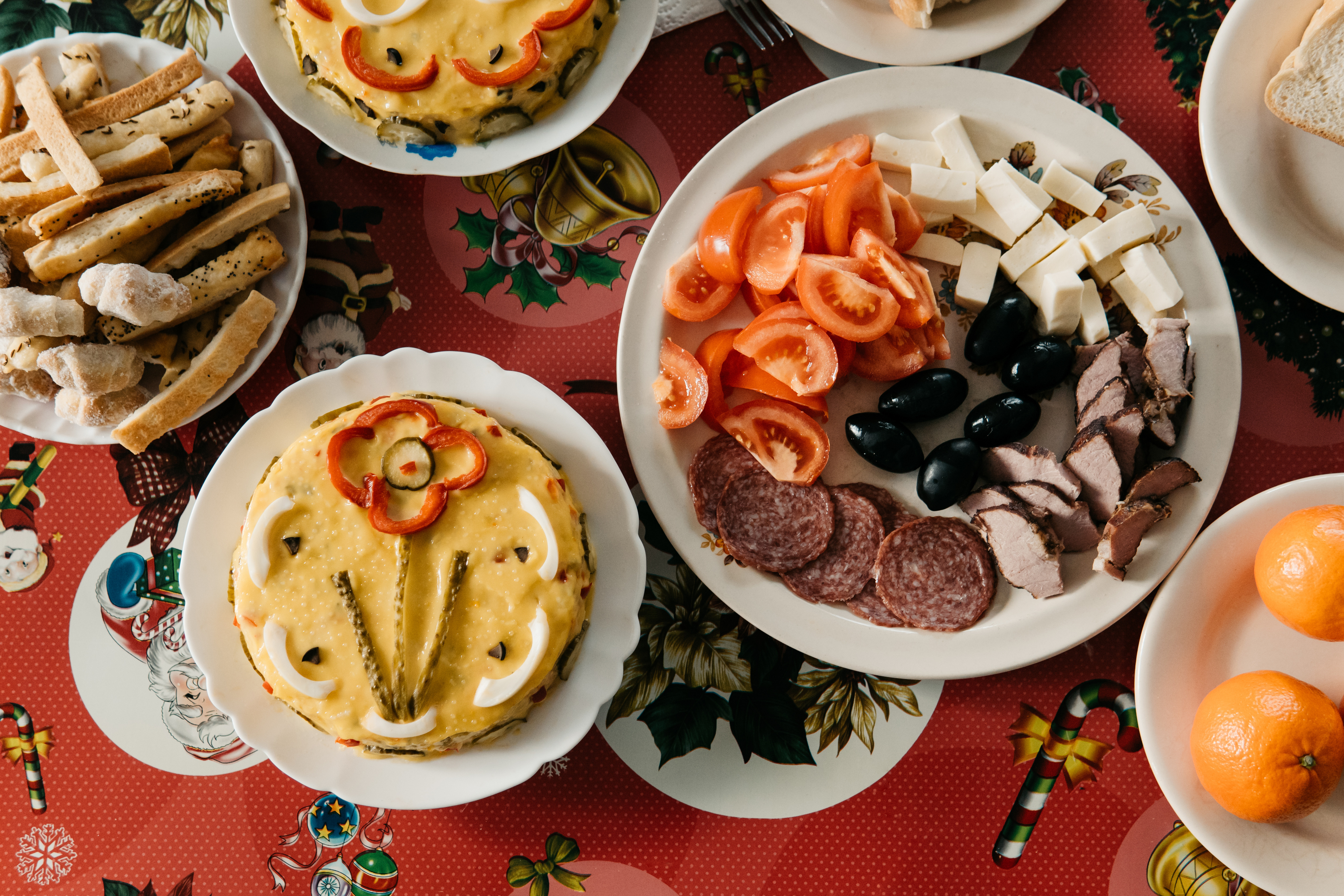 Cum să nu ne îngrășăm de sărbători. Sfaturi de la Mihaela Bilic