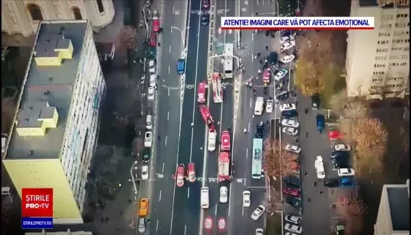 Șoferul autocarului cu turiști greci s-ar fi încadrat prea târziu pe banda de intrare în Pasajul Unirii