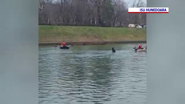 Un tânăr și-a lovit iubita, apoi s-a aruncat în Crișul Repede. Bărbatul a murit înecat