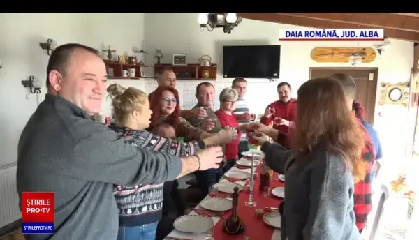 Românii stabiliți în străinătate petrec sărbătorile cu tradiții românești. Ce bucate nu lipsesc de pe masa de Crăciun