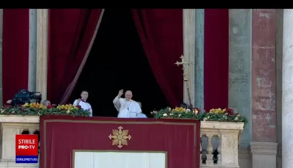 Papa Francisc condamnă, în binecuvântarea „Urbi et Orbi” de Crăciun, „războiul smintit” din Ucraina