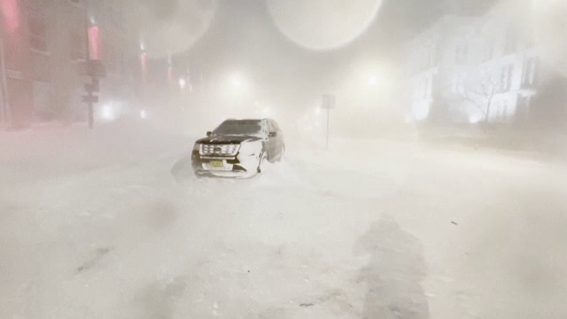 Iarnă de coșmar în SUA. Bilanțul, încă provizoriu, indică cel puțin 50 de victime ale gerului crunt și nămeților