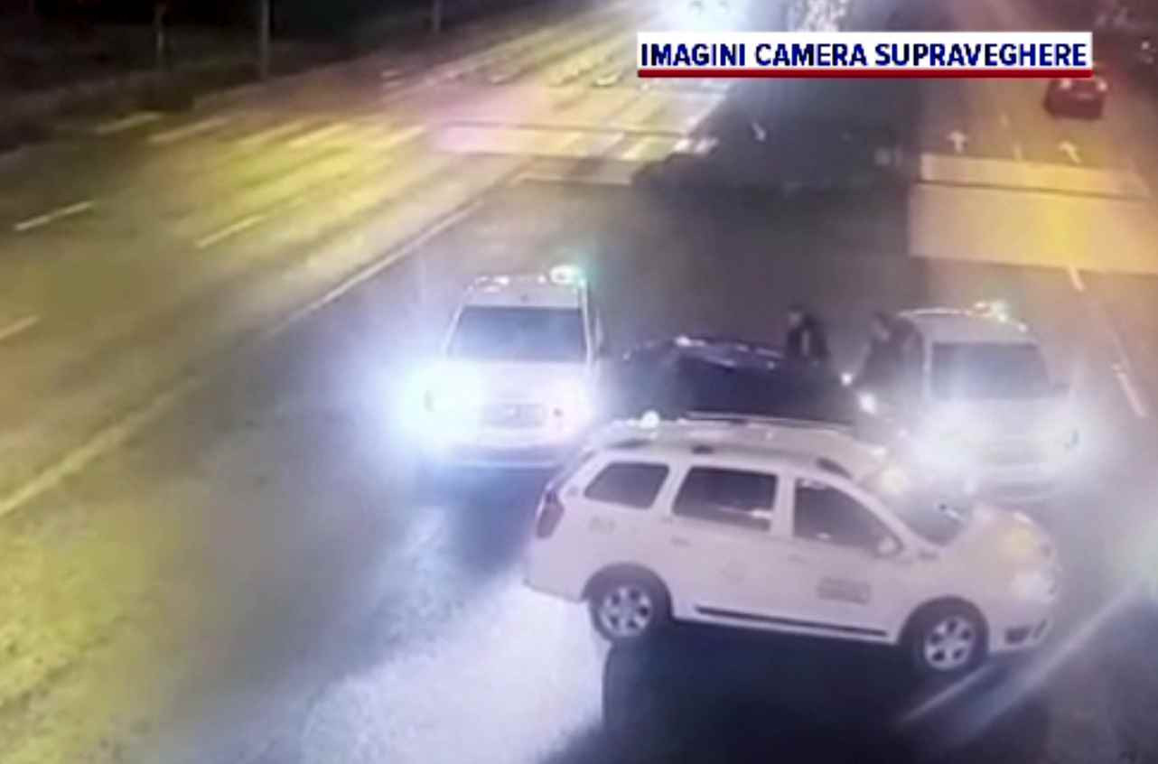 Taximetriștii au intervenit în forță la Galați. Povestea încurcată va fi lămurită de poliție