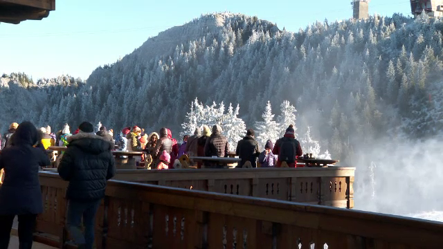 Cât costă un sejur de Revelion într-o stațiune montană din România. Gradul de ocupare pe Valea Prahovei este deja de 80%
