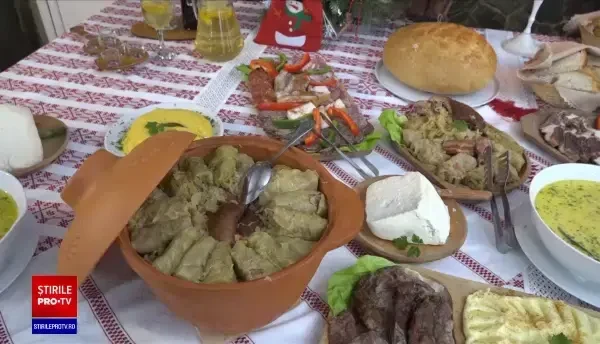 Sfaturi utile de la bucătari pentru a evita risipa. Ce să facem cu mâncarea rămasă de la Crăciun