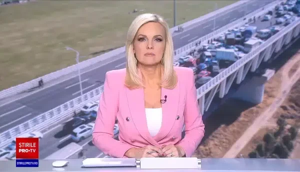 Carambol cu peste 200 de autovehicule pe un pod din China: Este prea înfricoşător. VIDEO