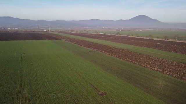 Temperaturi pozitive în aproape toată țara de Revelion. Antreprenorii din turismul montan și agricultorii, afectați