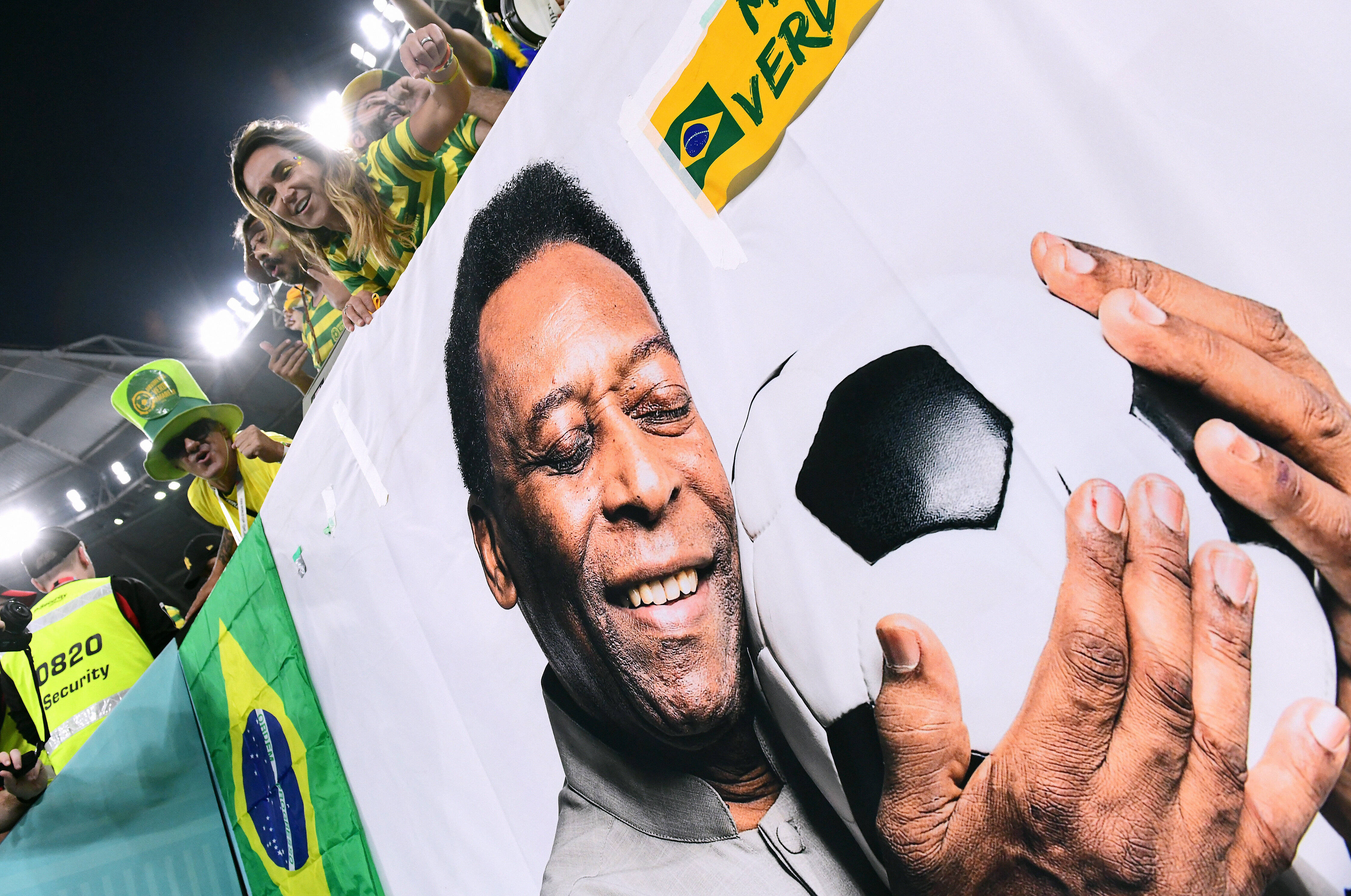 Reacții după moartea lui Pele. Cristiano Ronaldo: Un „la revedere” pentru eternul Rege