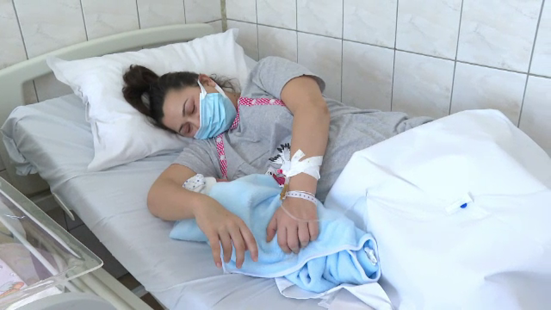 Primii copii născuți în 2023. Tradiţia spune că aduc prosperitate familiei şi vor avea un destin luminos