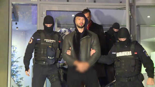 Frații Tate și-ar putea pierde întreaga avere. Procurorii DIICOT au pus sechestru pe vila și mașinile de milioane de dolari