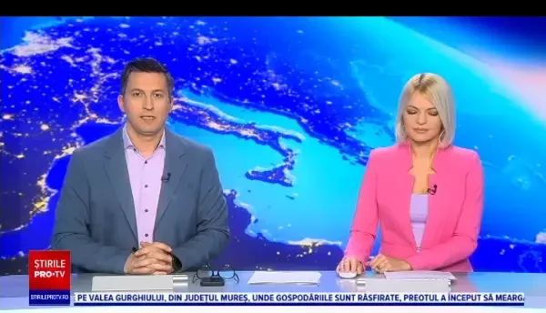 Alexia, fata cu brațele replantate, vizitată acasă de colegi și prieteni. Ce cadouri a primit