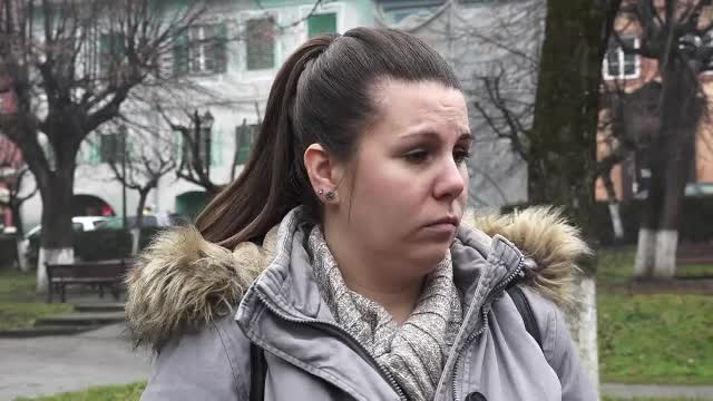 Coșmarul unei tinere însărcinate după ce a ajuns la spital cu hemoragie. Ce i-a spus un medic, într-un consult prin telefon