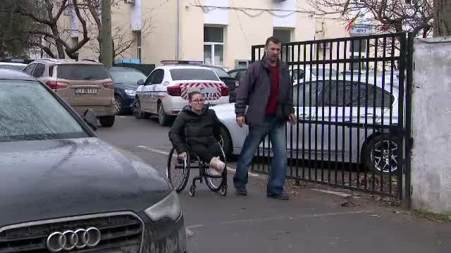 Polițiștii locali din Constanța care au ridicat mașina unei persoane cu handicap