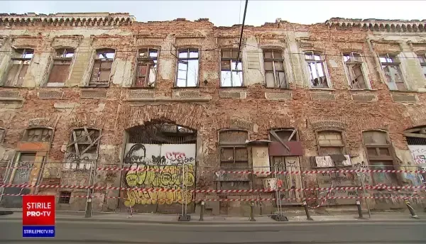 Clădirile istorice vor putea fi reabilitate. Primăriile vor aloca mai mulți bani după modificarea „Legii fațadelor”