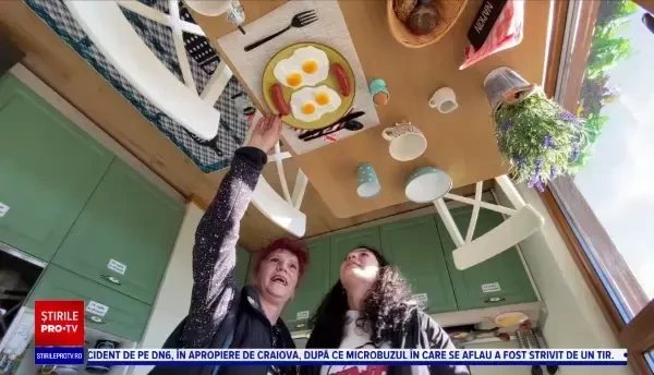 Vacanța la munte nu s-a încheiat pentru unii turiști. Unde se găsește zăpada